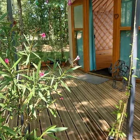Οργανωμένο κάμπινγκ Yourte En Pleine Nature
